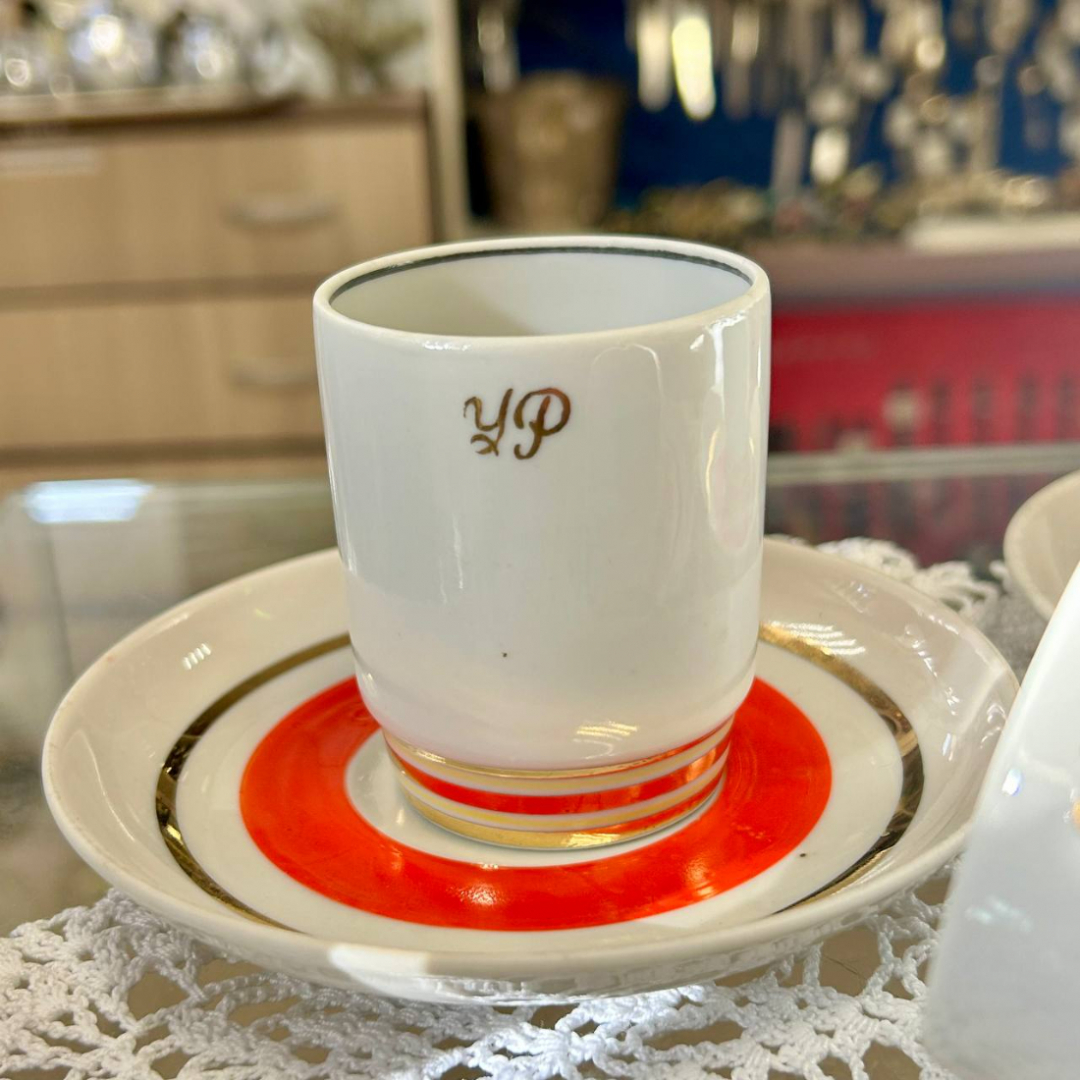 Кофейная пара Барановский ФЗ 1960гг, форма Березень ав. ВеличкоИ.П., ДиброваА.С., СпицаВ.Г.. Картинка 3